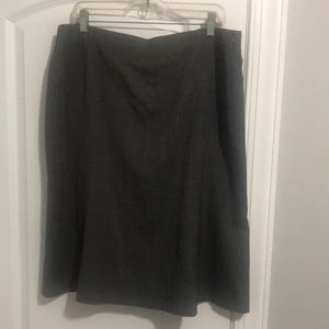DINOMODA skirt size 44 (size 14)